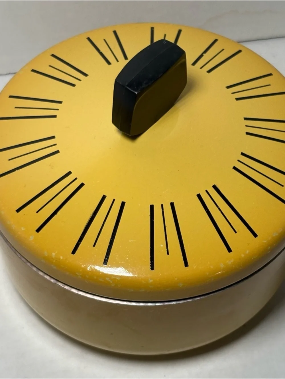 Vintage 1970s Wear Ever Registered Mid Century Modern Mustard Yellow Saucepan